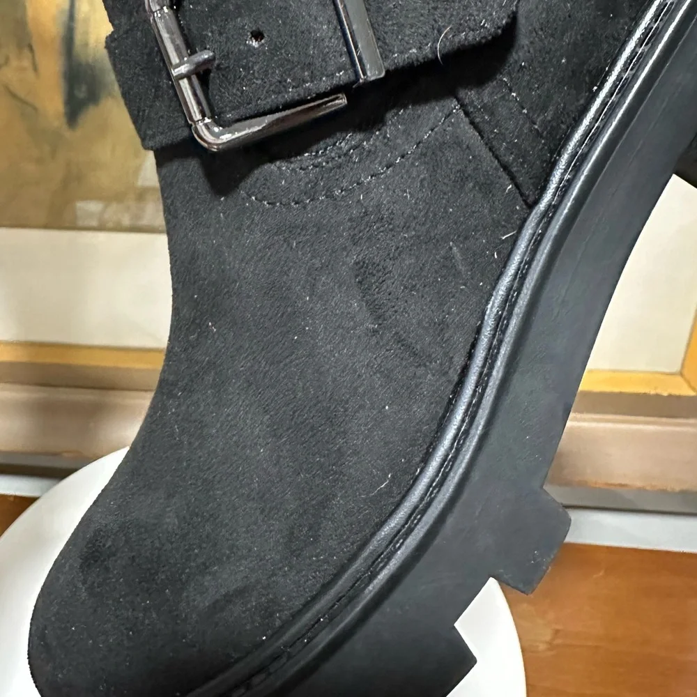 🌸MARC FISHER🌸 Ganven Lug Sole Biker Thigh-High Boots in Black  Size: 6M